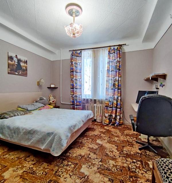 Продаётся 4-комнатная квартира, 85.4 м²