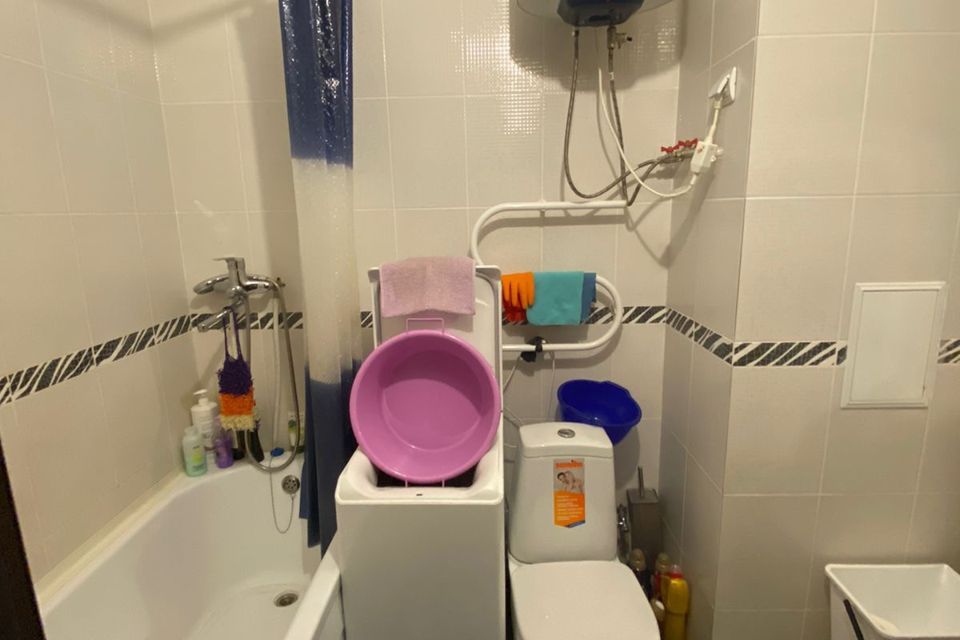 Продаётся 1-комнатная квартира, 43 м²