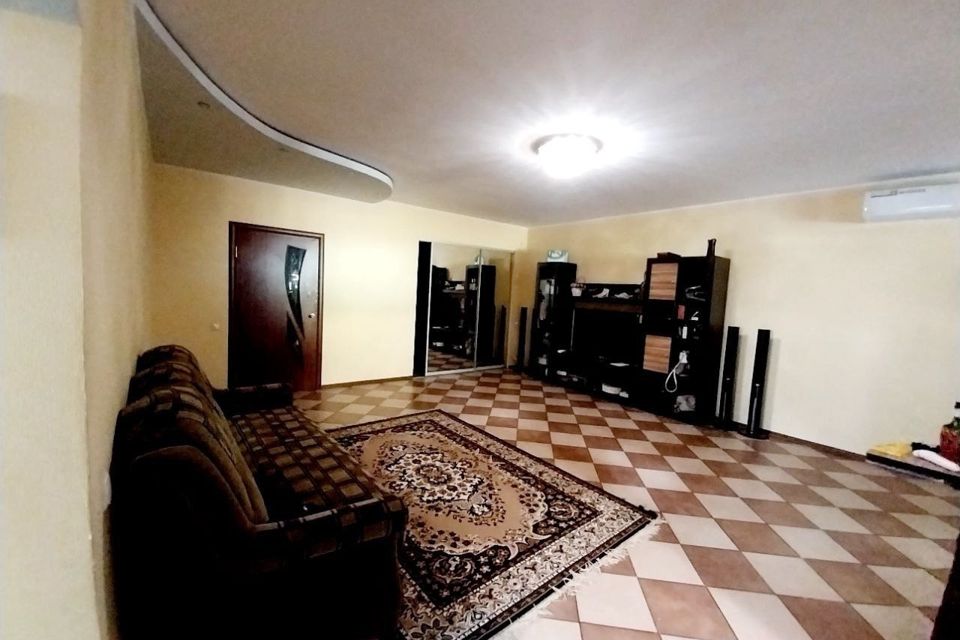 Продаётся 2-этажный дом, 201 м²
