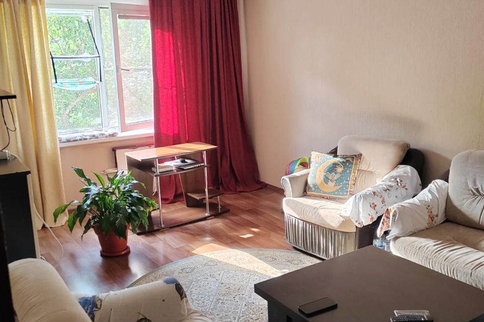 Продаётся 3-комнатная квартира, 66.5 м²