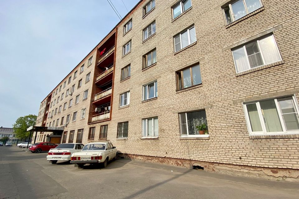 Продаётся комната в 4-комн. квартире, 12.1 м²