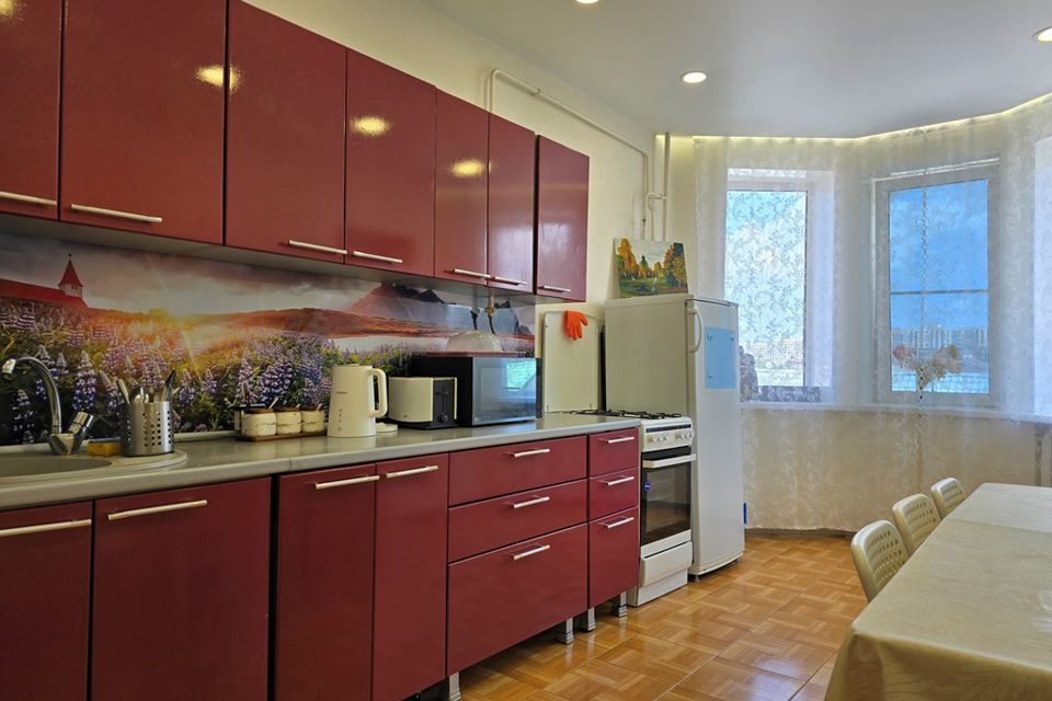 Продаётся 3-комнатная квартира, 79.7 м²