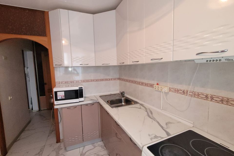Продаётся 3-комнатная квартира, 52.4 м²