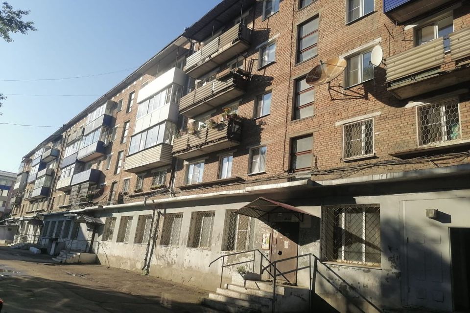 Продаётся 3-комнатная квартира, 56.6 м²