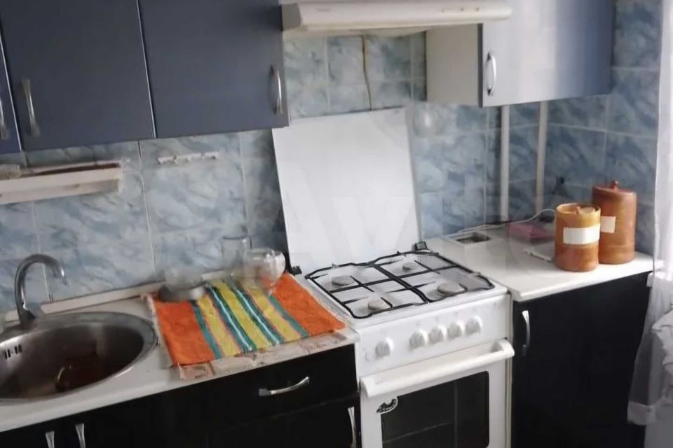 Продаётся 3-комнатная квартира, 59.2 м²