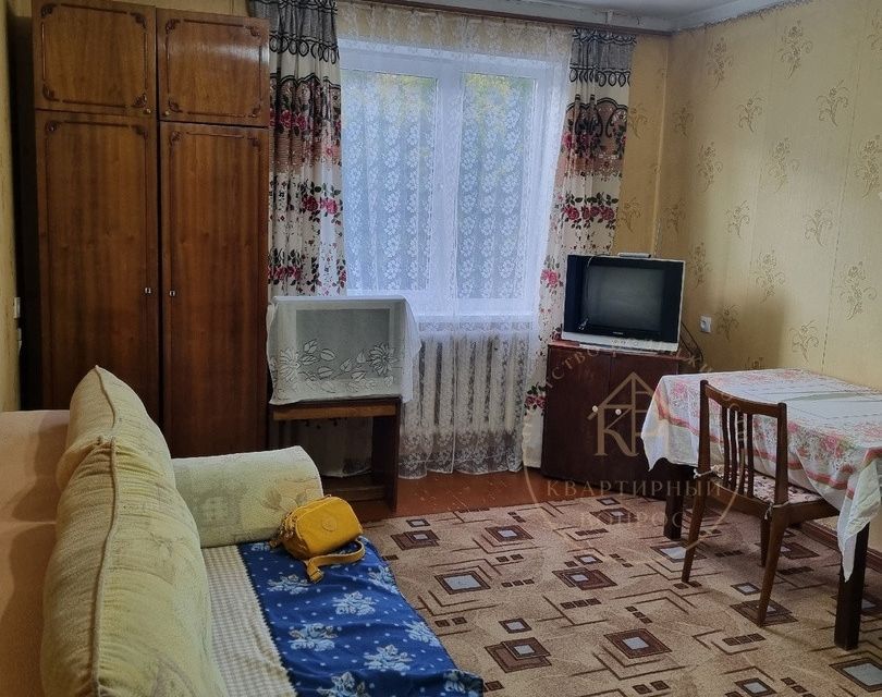 Продаётся 1-комнатная квартира, 32.8 м²