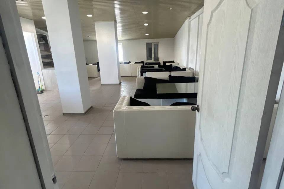 Продаётся торговое помещение, 124 м²