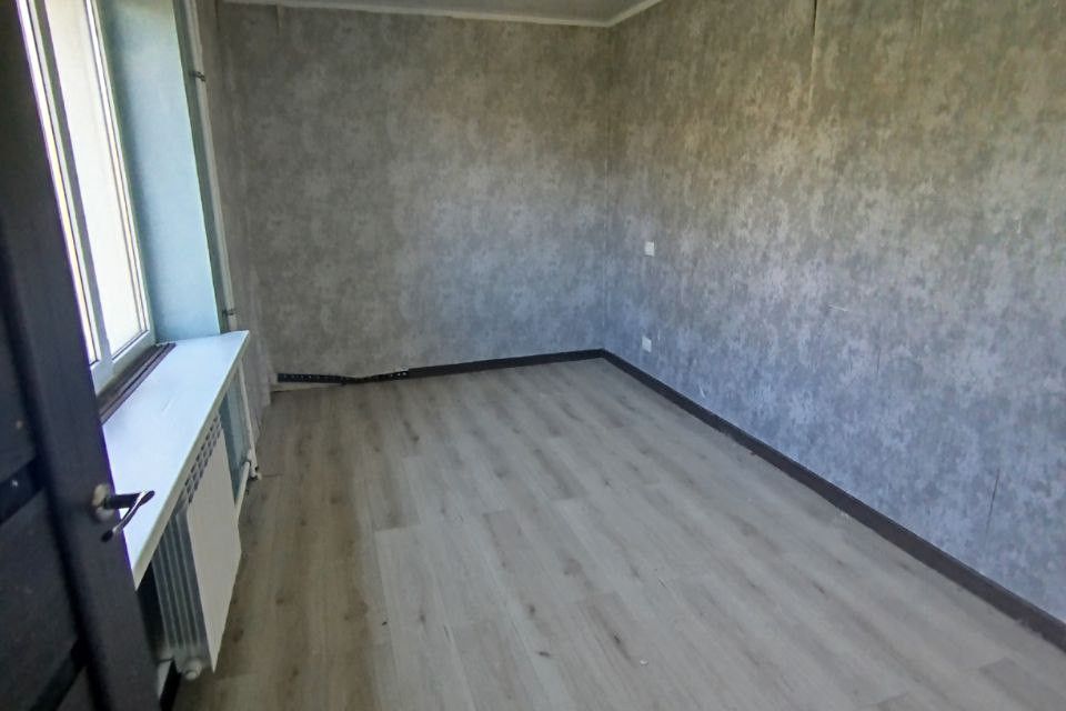 Продаётся 3-комнатная квартира, 52.4 м²