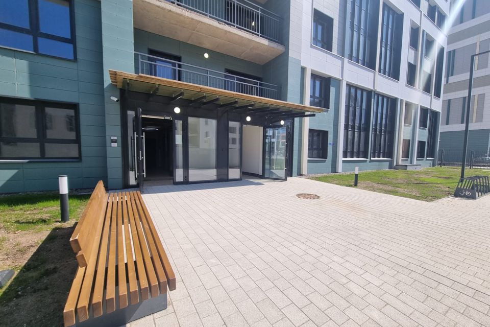 Продаётся 3-комнатная квартира, 70.5 м²