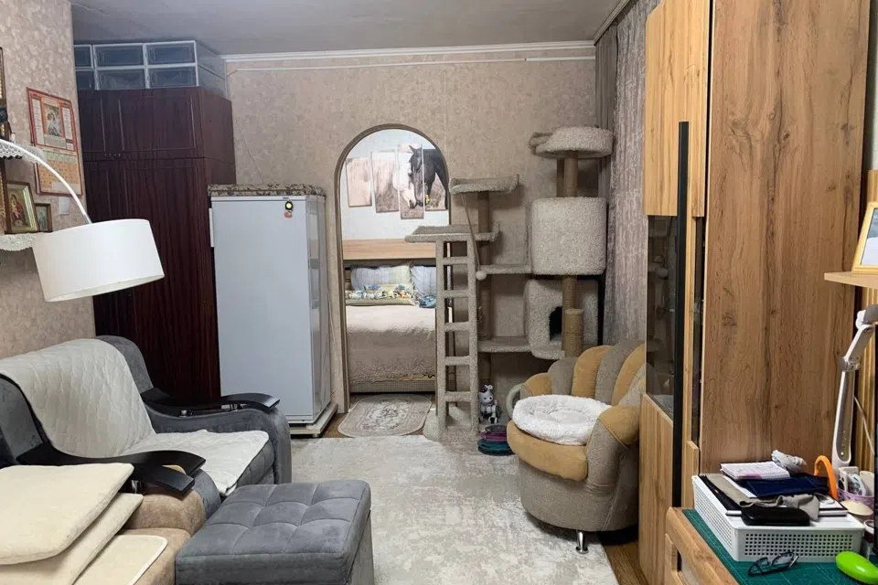Продаётся 3-комнатная квартира, 57.2 м²
