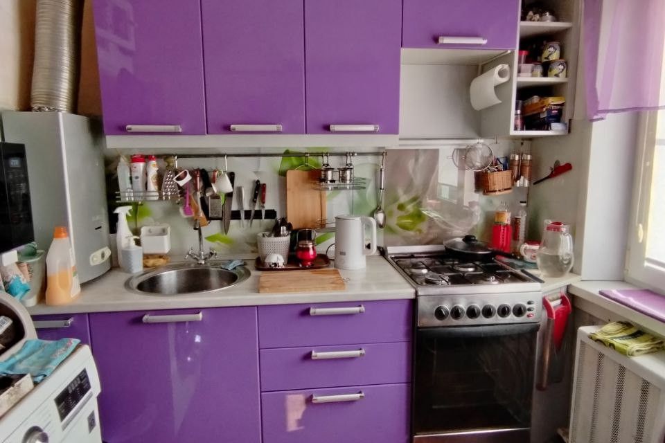 Продаётся 3-комнатная квартира, 47.7 м²