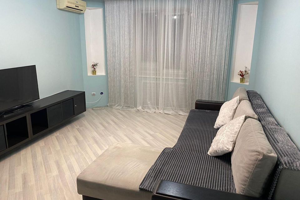 Продаётся 2-комнатная квартира, 63 м²