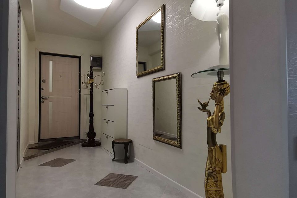 Продаётся 4-комнатная квартира, 77.4 м²