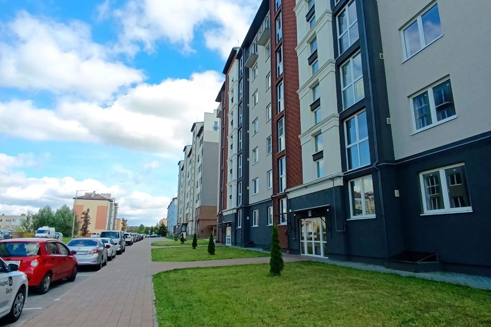 Продаётся 2-комнатная квартира, 60.7 м²