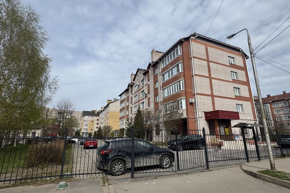 Продаётся 1-комнатная квартира, 38.2 м²