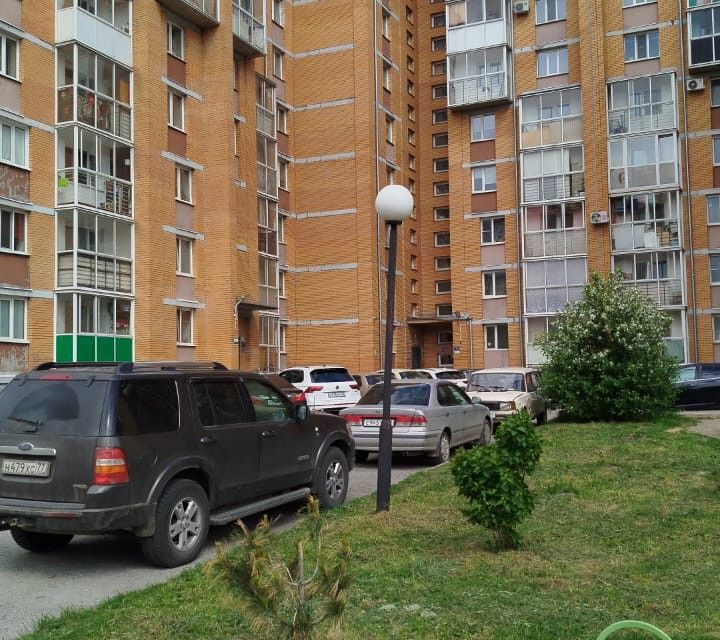 Продаётся 2-комнатная квартира, 61.1 м²