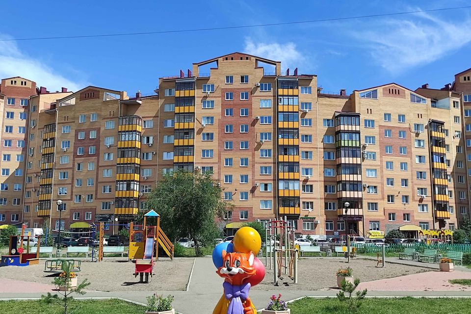 Продаётся 1-комнатная квартира, 52.2 м²