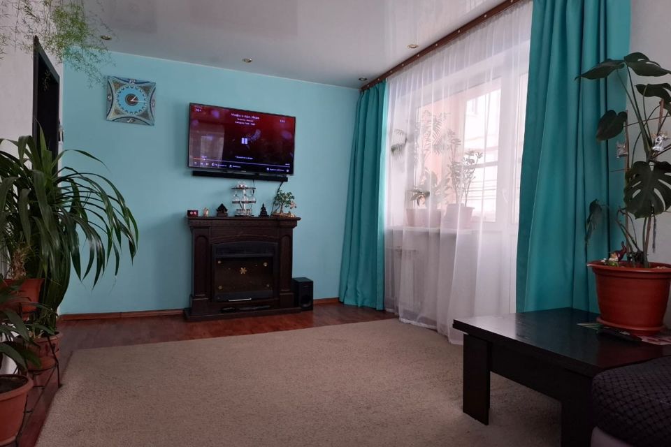 Продаётся 3-комнатная квартира, 62.3 м²