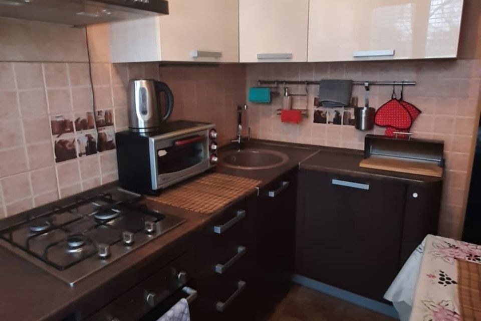 Продаётся 2-комнатная квартира, 49.2 м²