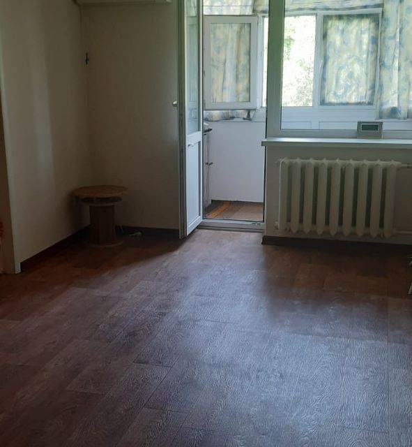 Продаётся 3-комнатная квартира, 58 м²
