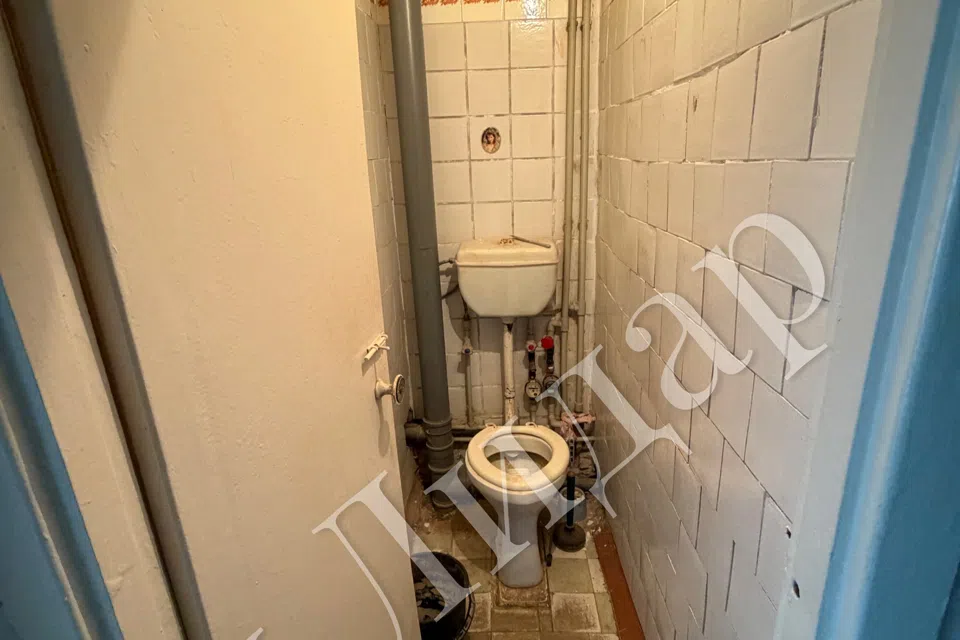 Продаётся 2-комнатная квартира, 53.6 м²