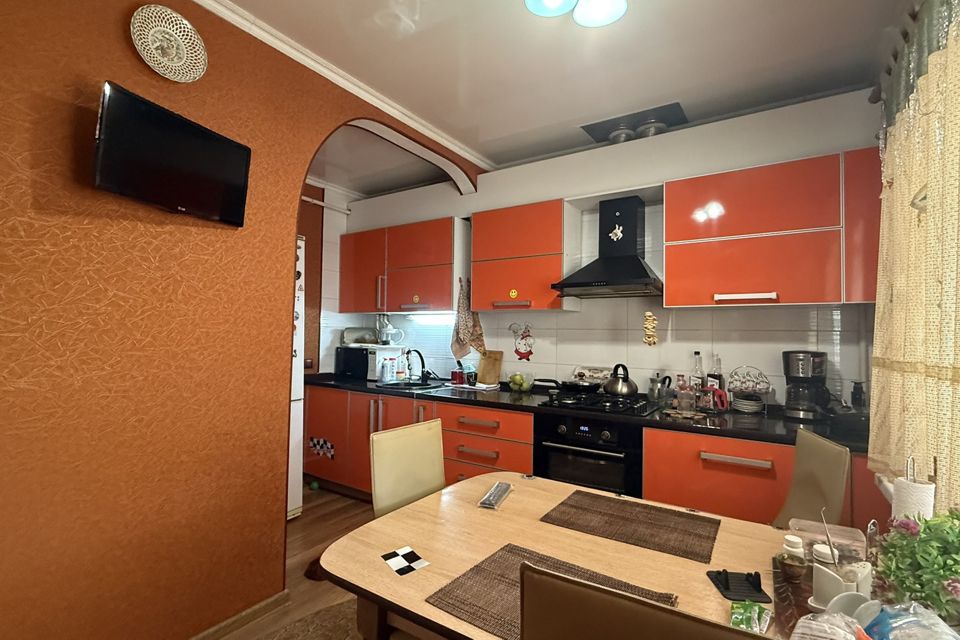 Продаётся 3-комнатная квартира, 75 м²