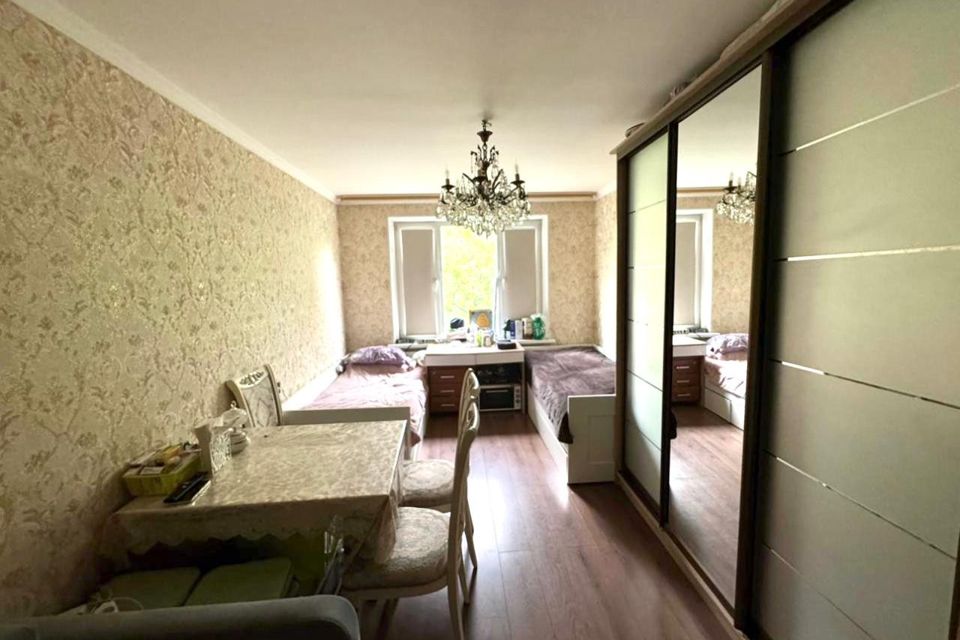 Продаётся 1-комнатная квартира, 32 м²