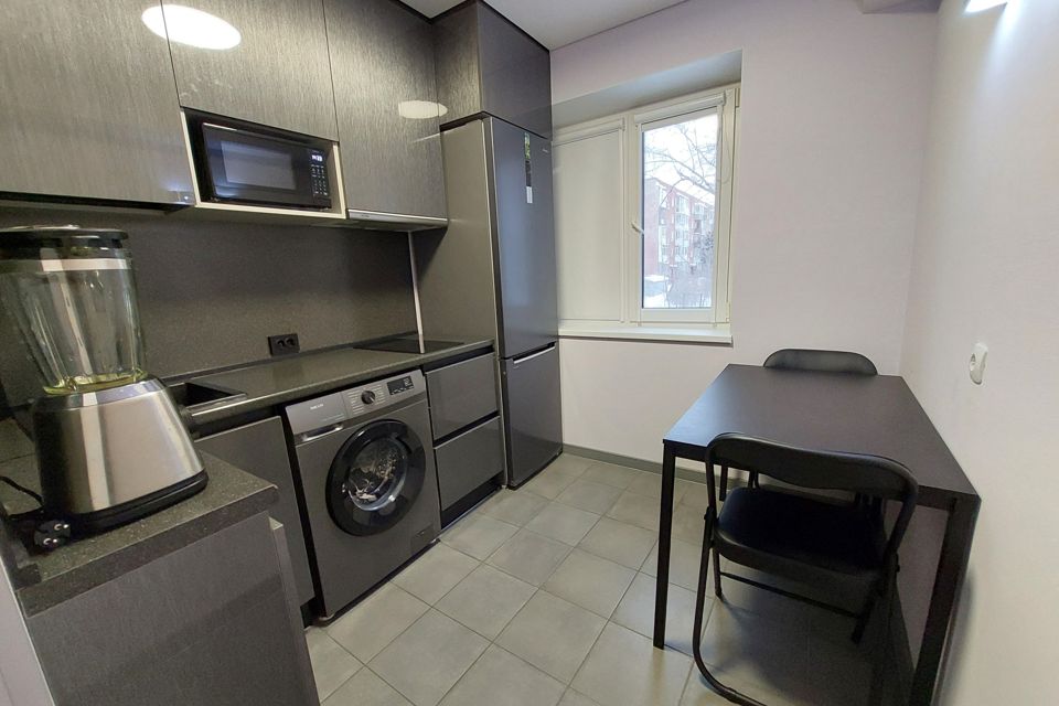 Продаётся 3-комнатная квартира, 54.8 м²