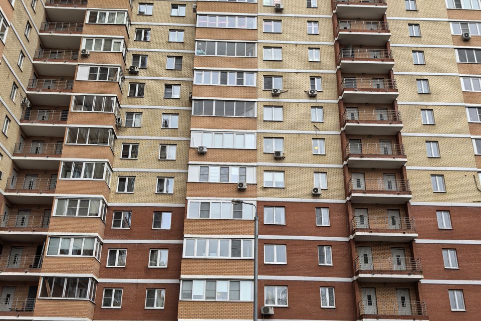Продаётся 1-комнатная квартира, 48 м²