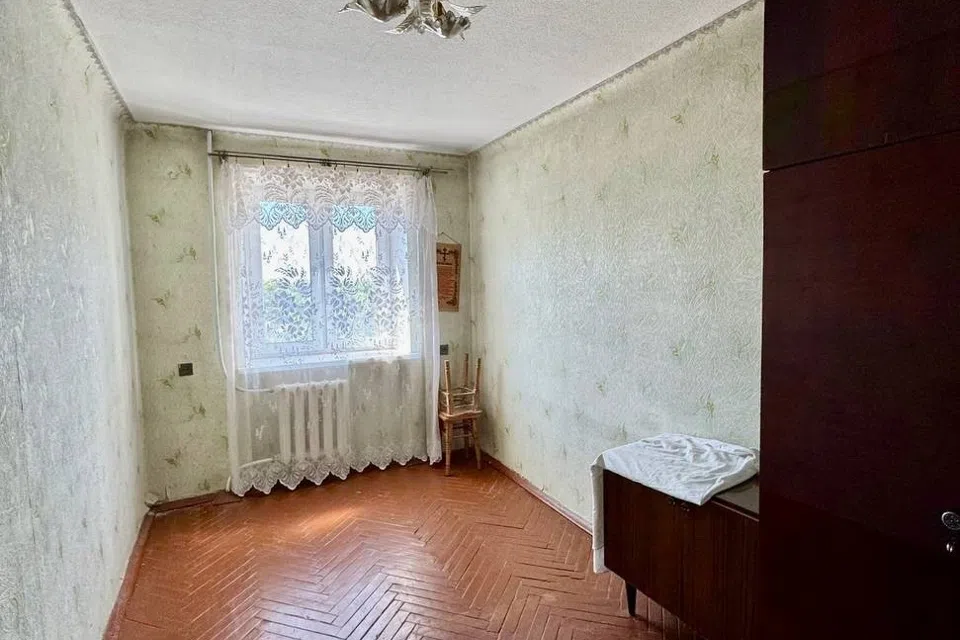 Продаётся 3-комнатная квартира, 57 м²