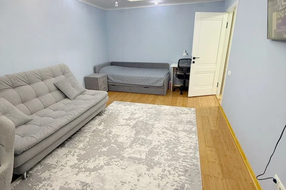 Продаётся 2-комнатная квартира, 54.8 м²