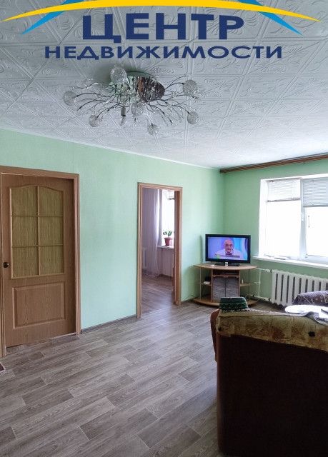 Продаётся 4-комнатная квартира, 63.5 м²