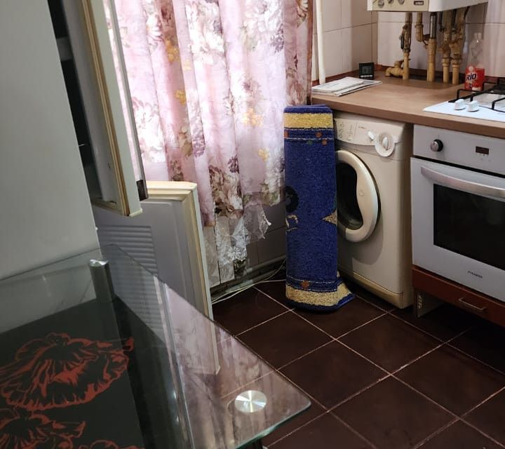 Продаётся 3-комнатная квартира, 60 м²