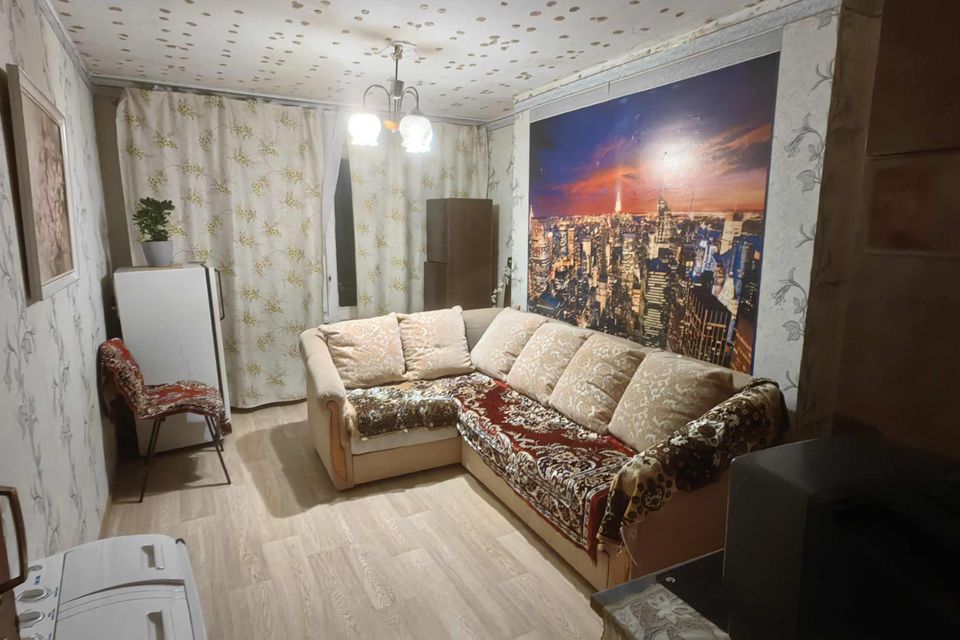 Продаётся комната в 3-комн. квартире, 13.6 м²