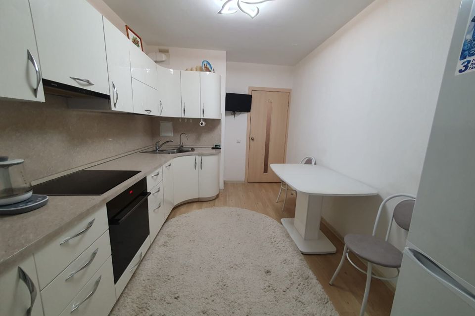 Продаётся 2-комнатная квартира, 63 м²