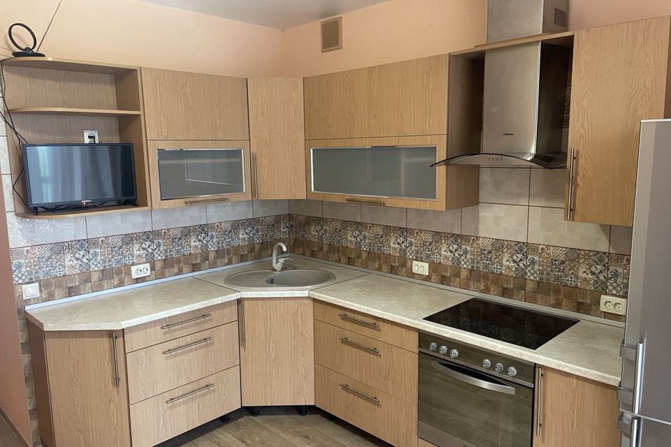 Продаётся 1-комнатная квартира, 51.59 м²
