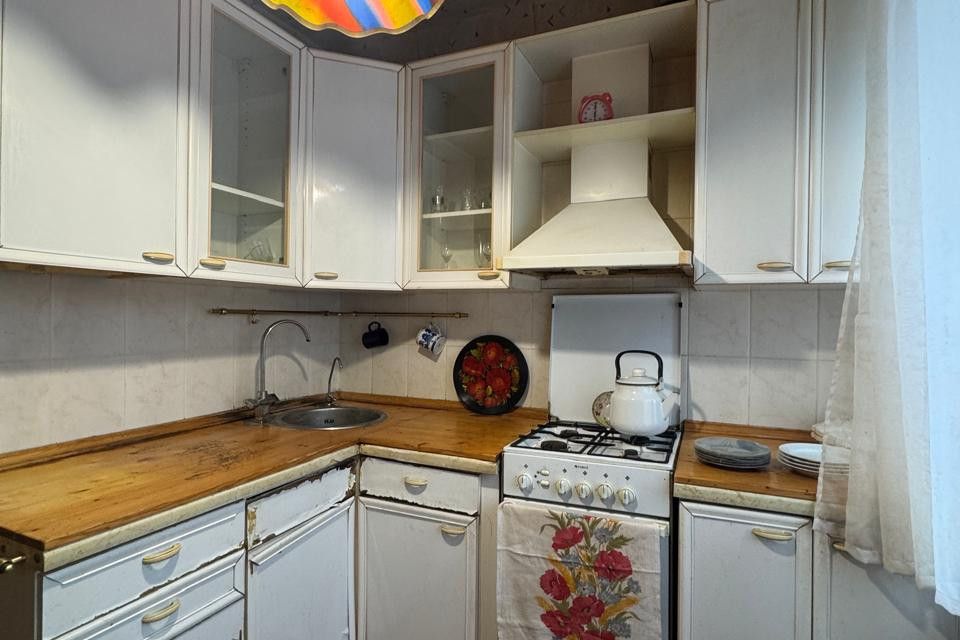 Продаётся 3-комнатная квартира, 57.5 м²