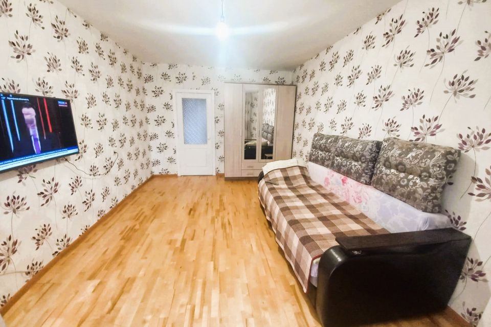 Продаётся 1-комнатная квартира, 39.8 м²