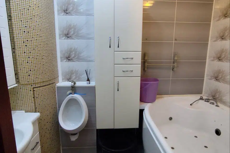 Продаётся 3-комнатная квартира, 74 м²