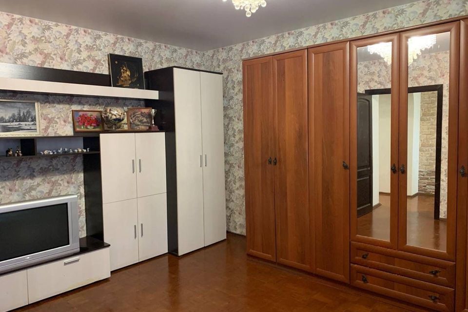Продаётся 3-комнатная квартира, 119.9 м²