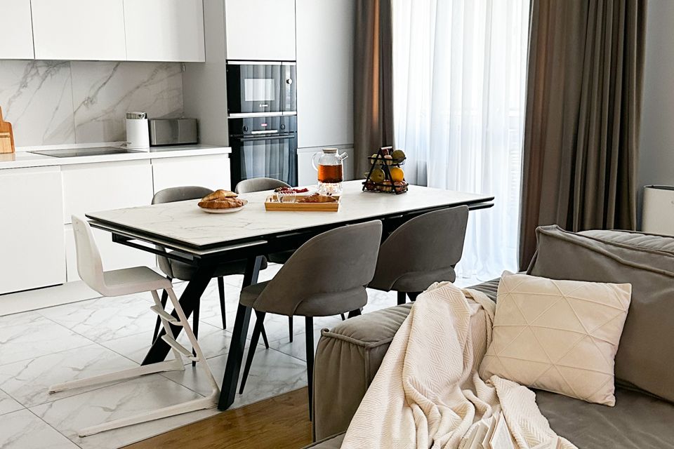 Продаётся 4-комнатная квартира, 125 м²