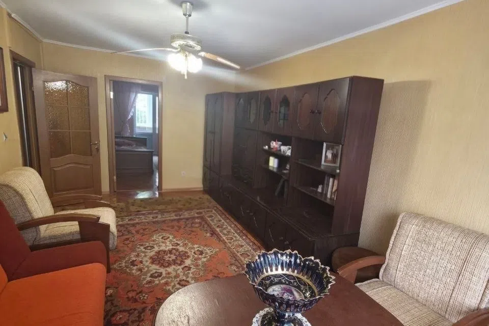 Продаётся 3-комнатная квартира, 62.3 м²