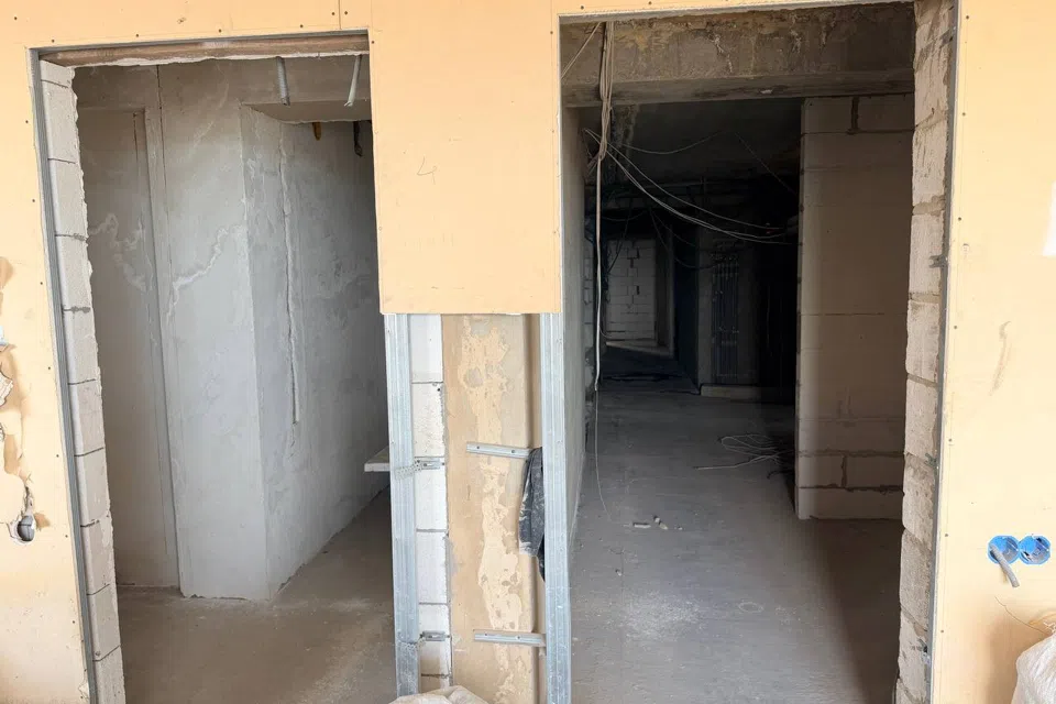 Продаётся 4-комнатная квартира, 483.8 м²