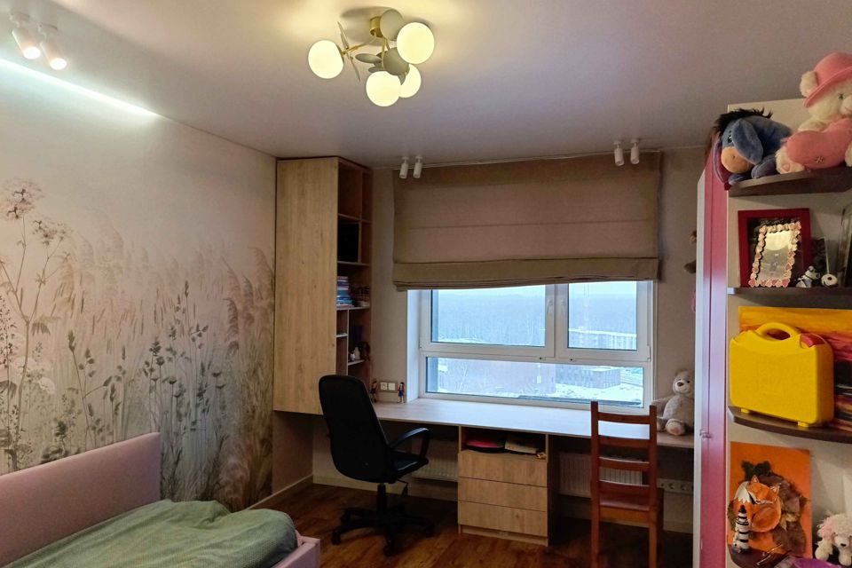 Продаётся 3-комнатная квартира, 97.7 м²