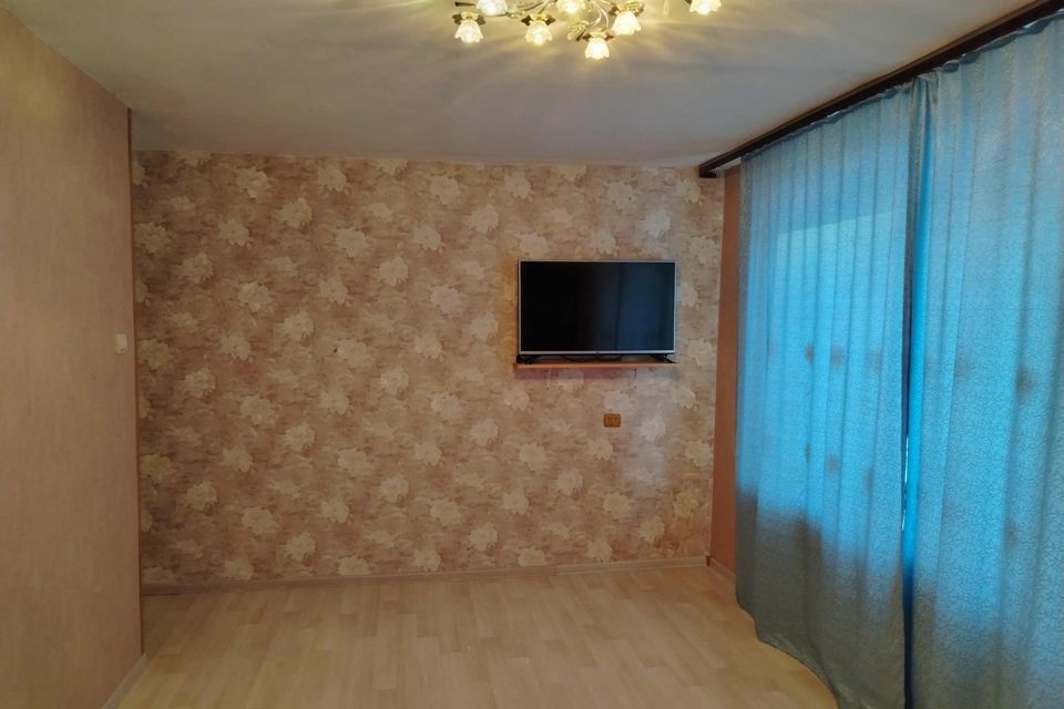 Продаётся 2-комнатная квартира, 42.6 м²