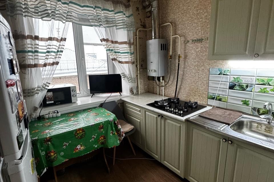 Продаётся 2-комнатная квартира, 43.2 м²