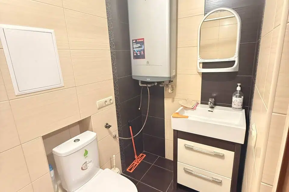 Продаётся 3-комнатная квартира, 52.8 м²