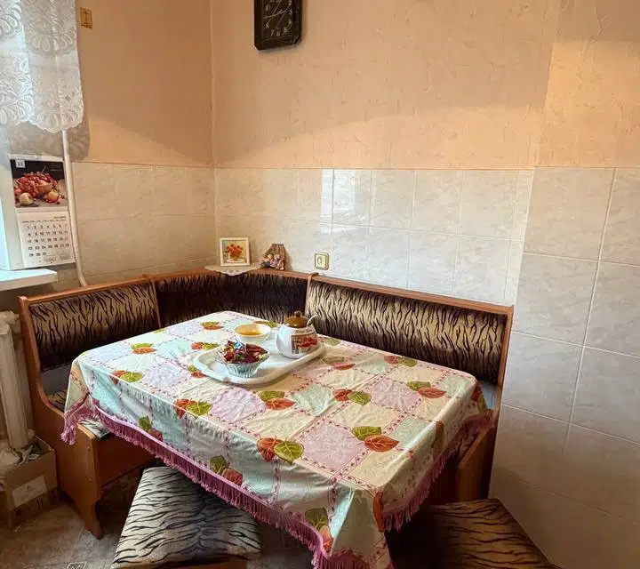 Продаётся 3-комнатная квартира, 70 м²