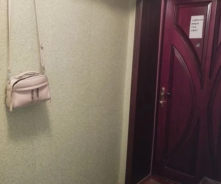 Продаётся 3-комнатная квартира, 56.9 м²