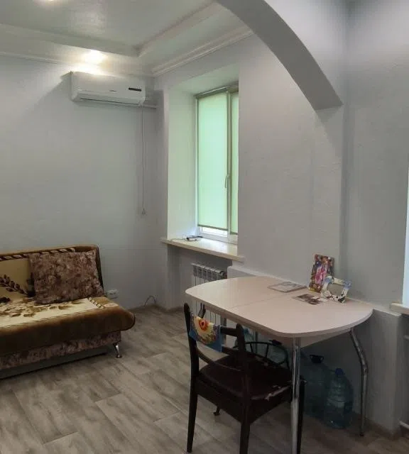 Продаётся 2-комнатная квартира, 38 м²